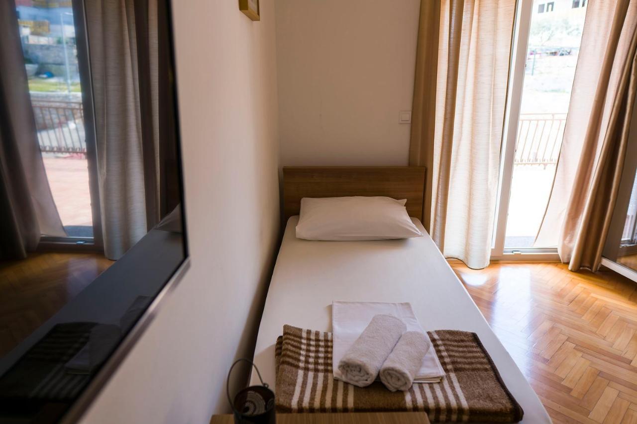 Apartments Victoria トロギール エクステリア 写真