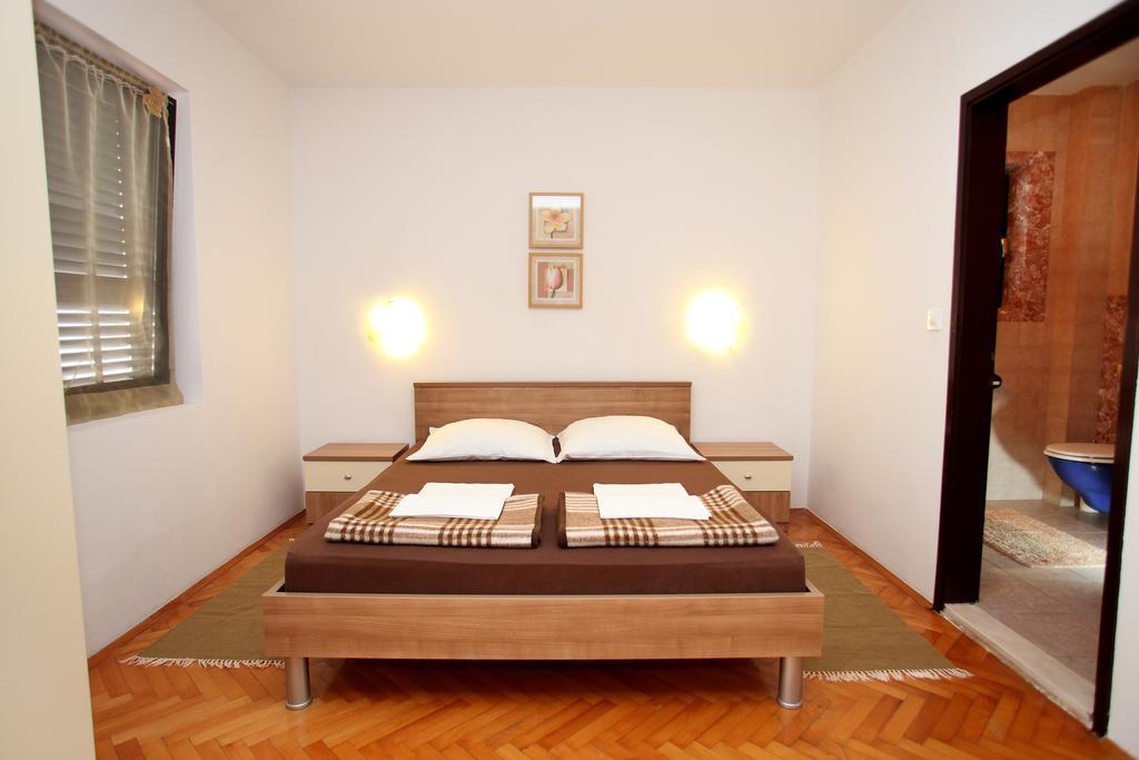 Apartments Victoria トロギール エクステリア 写真