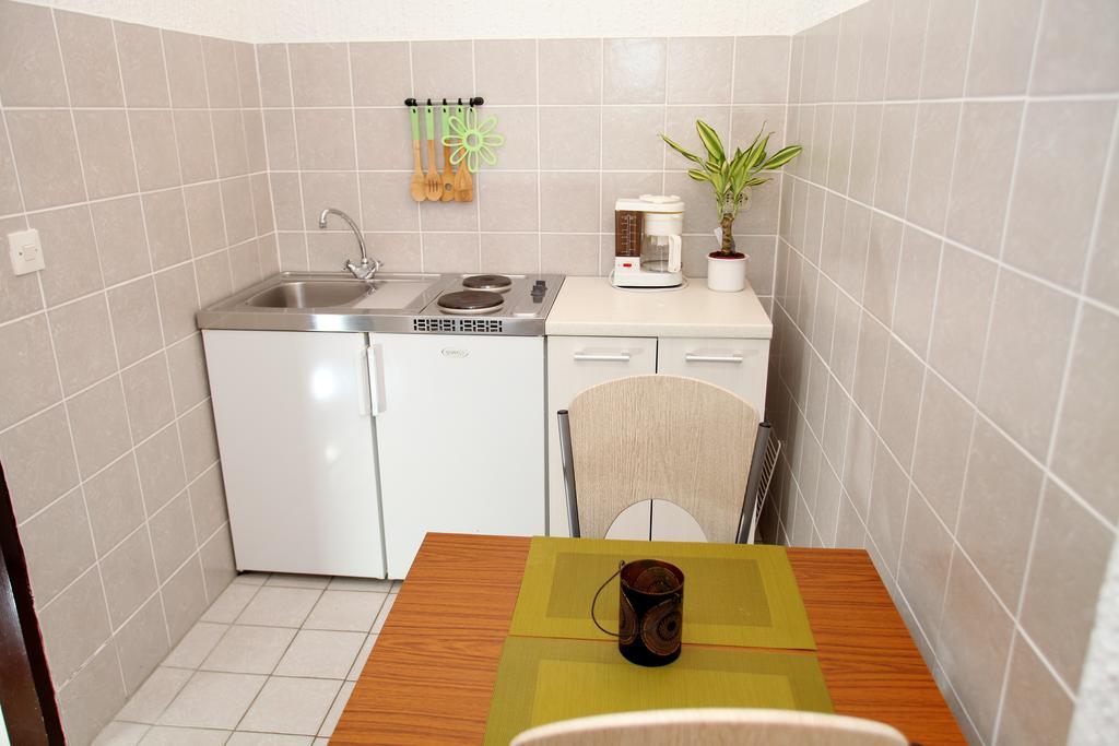 Apartments Victoria トロギール エクステリア 写真